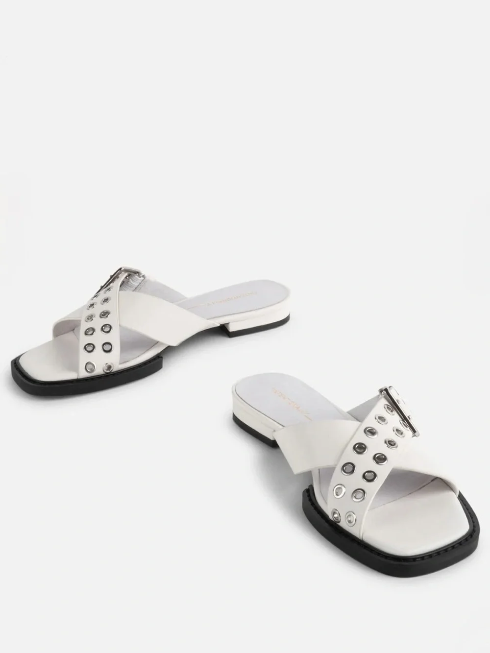 INTENTIONALLY BLANK Clipz White Leather Cross-Strap Slide Sandals size 8 NIB